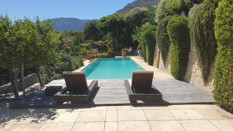 6 Bedroom Property for Sale in Hout Bay Western Cape